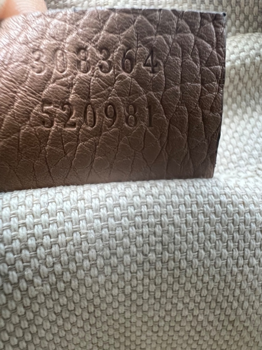 GUCCI Pebbled Calfskin Small Soho Disco Bag Preloved - Picture 11 of 15